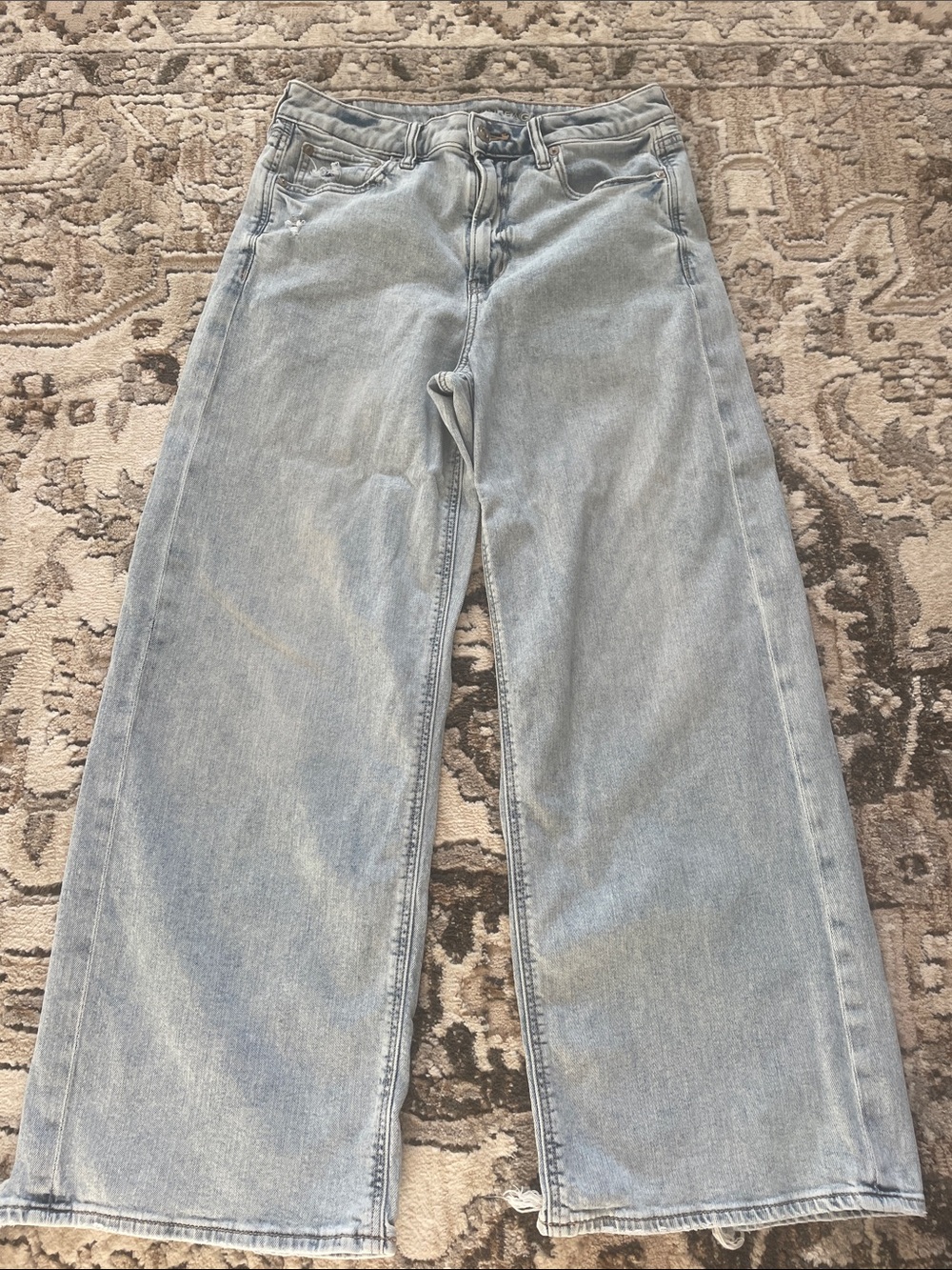 American Eagle Outfitters high waisted Light Wash Wide Leg Jeans